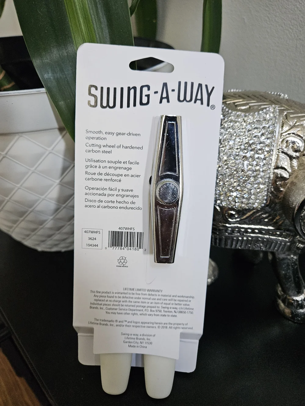 Swing A Way White Handle Portable Can Opener